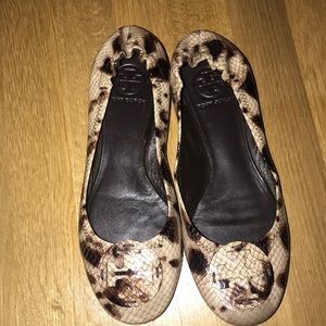 Tory Burch Flats size 8